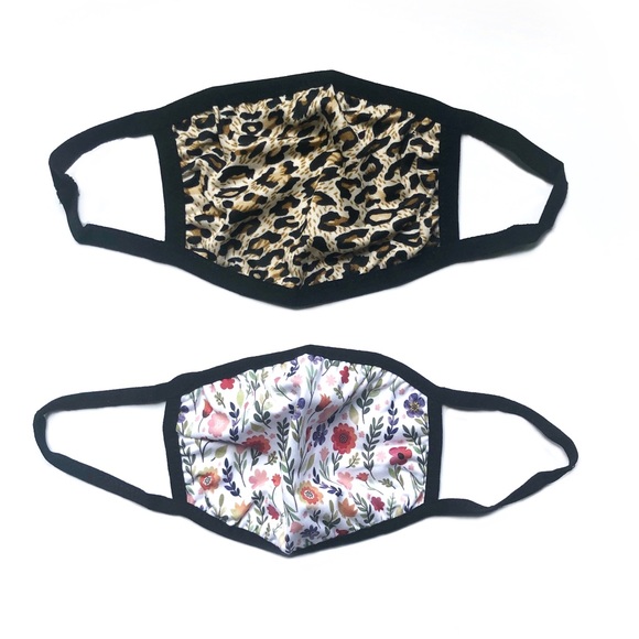 NEW Two Fun Washable Leopard & Floral Print Stretchy Fabric Face Masks Adult OS - Picture 1 of 10